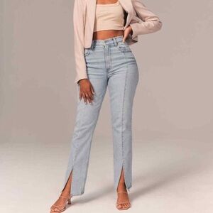 Abercrombie Curve Love 90s Straight Jean Ultra High Rise - Split Leg Hem